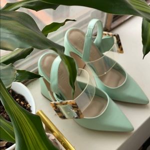 Turquoise heels with buckle